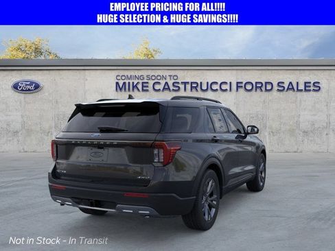 New 2026 Ford Explorer Active AWD/4WD image 8