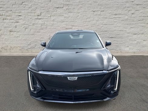 Certified 2024 Cadillac Lyriq Sport image 2