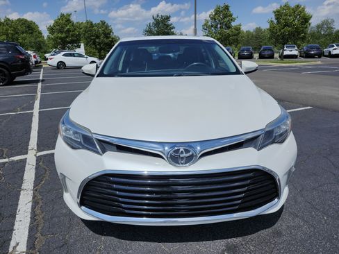 Used 2016 Toyota Avalon Touring FWD image 13