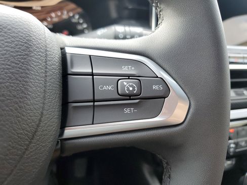 New 2026 Jeep Compass Latitude image 14