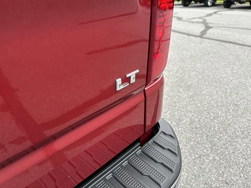 Used 2020 Chevrolet Silverado 1500 LT w/ All-Star Edition AWD/4WD image 12