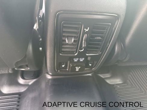 Used 2019 Dodge Durango SRT w/ Technology Group image 14