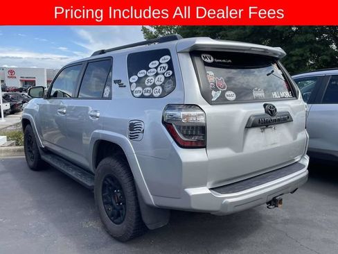 Used 2020 Toyota 4Runner TRD Off-Road AWD/4WD image 6
