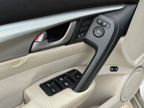 Used 2010 Acura TL image 11