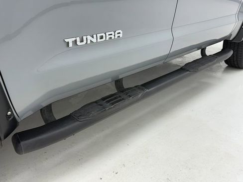 Used 2019 Toyota Tundra Limited w/ Limited Premium Package RWD image 7