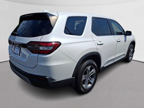 Certified 2023 Honda Pilot EX-L image 11