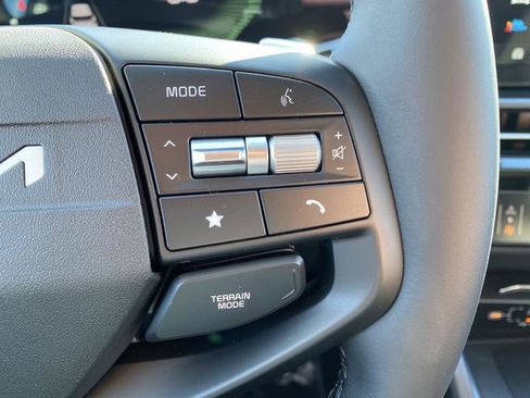 New 2026 Kia Sportage EX image 32