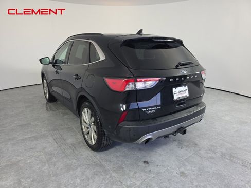 Certified 2022 Ford Escape Titanium w/ Titanium Elite Package image 8