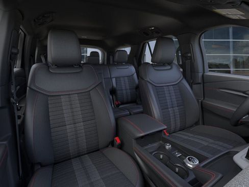 New 2026 Ford Explorer ST-Line w/ ST-Line Street Pack image 10