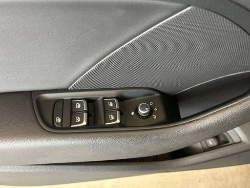 Used 2018 Audi A3 2.0T Premium FWD image 25
