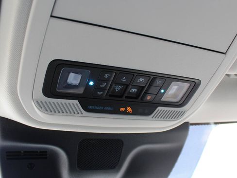 Used 2025 Ford Expedition Platinum AWD/4WD image 47