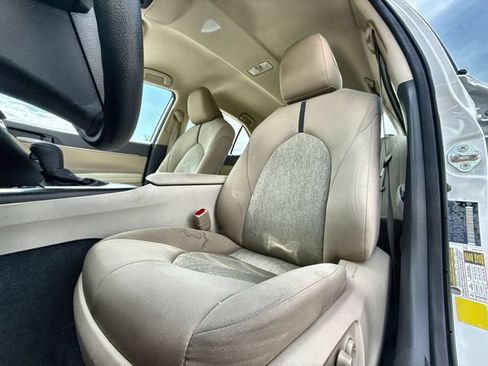 Used 2024 Toyota Camry LE FWD image 11