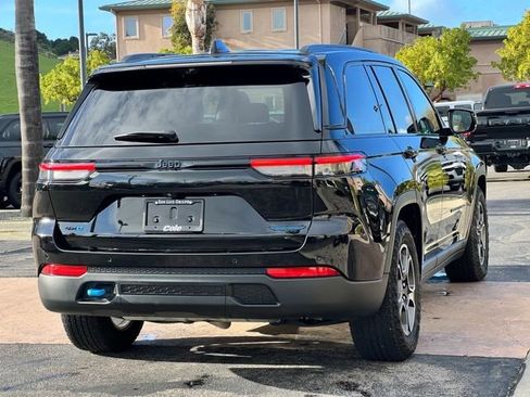 Used 2022 Jeep Grand Cherokee Trailhawk w/ Advanced Protech Group II image 13