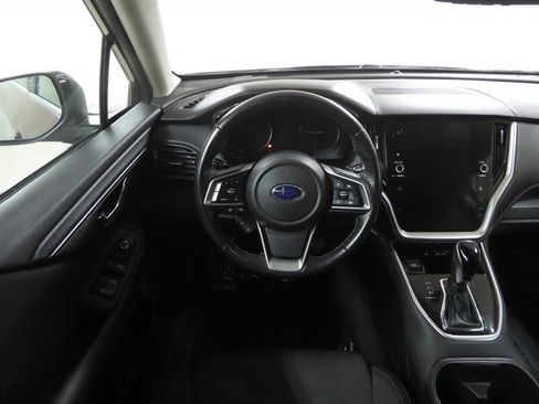 Used 2022 Subaru Outback Premium image 10