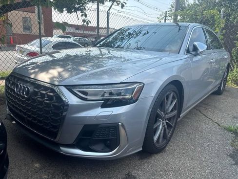 Used 2023 Audi S8 AWD/4WD image 1