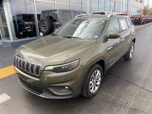 Used 2021 Jeep Cherokee Latitude Lux w/ Comfort/Convenience Group image 6