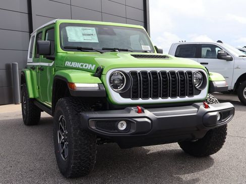 New 2026 Jeep Wrangler Unlimited Rubicon AWD/4WD image 6