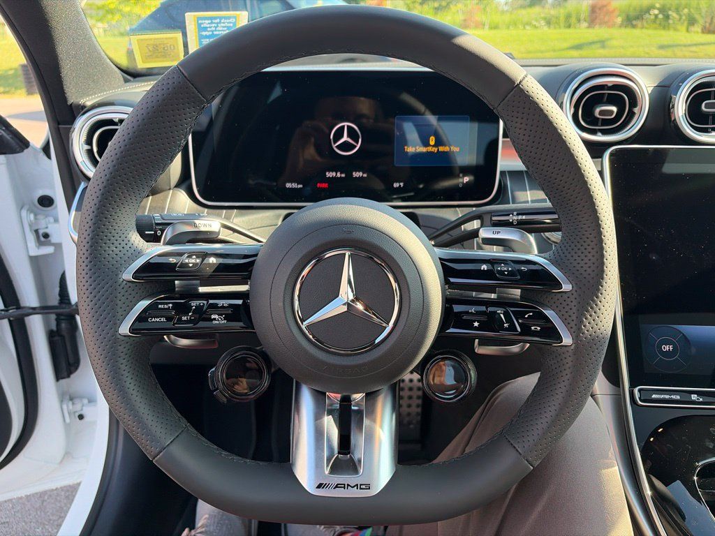 Used 2026 Mercedes-Benz C 43 AMG 4MATIC Sedan image 5