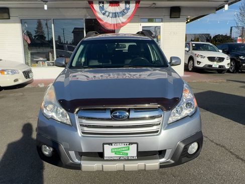 Used 2013 Subaru Outback 2.5i Limited w/ Moonroof Pkg image 2