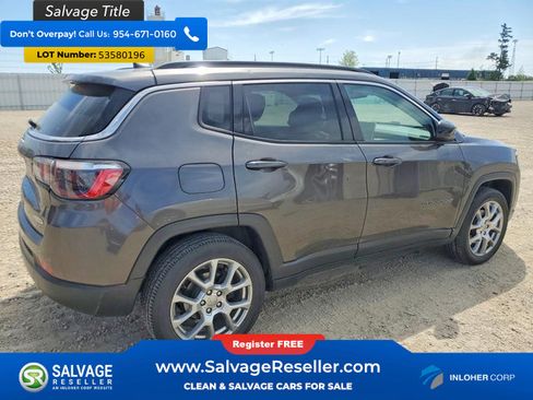 Used 2022 Jeep Compass Latitude AWD/4WD image 4