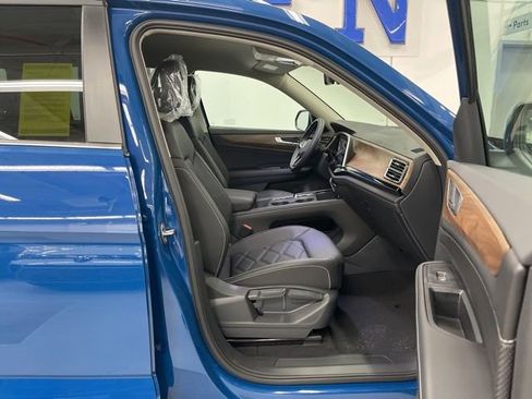 New 2026 Volkswagen Atlas SE image 13