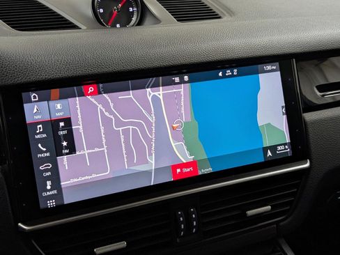 Used 2019 Porsche Cayenne image 35