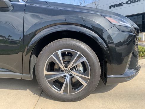 Certified 2025 Lexus RX 350 Premium w/ Accessory Package (Z1) image 13