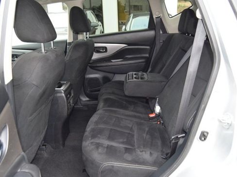 Used 2019 Nissan Murano S AWD/4WD image 34