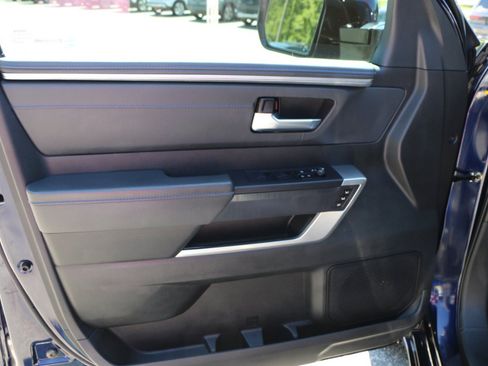 Used 2023 Toyota Tundra Platinum AWD/4WD image 16