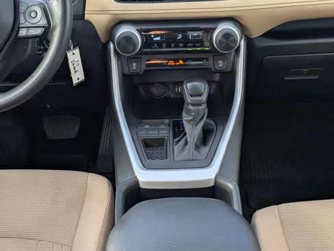 Used 2025 Toyota RAV4 LE image 17