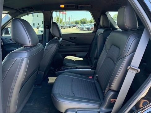 Used 2024 Nissan Pathfinder Rock Creek AWD/4WD image 20