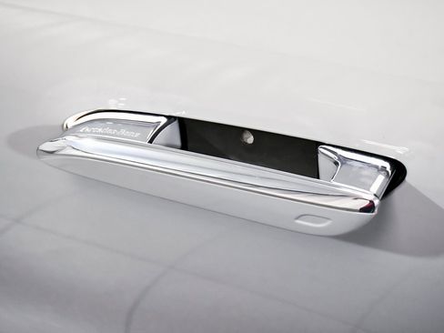 Used 2022 Mercedes-Benz SL 63 AMG 4MATIC w/ Driver Assistance Package image 13