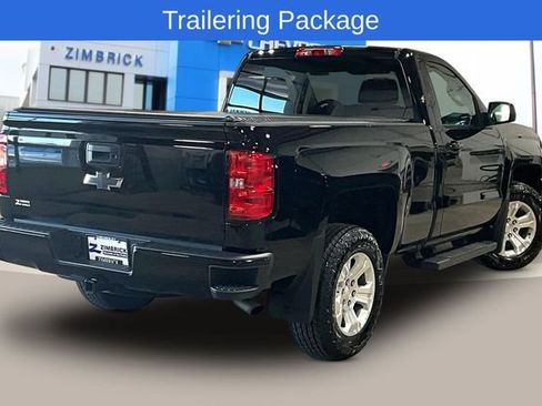 Used 2018 Chevrolet Silverado 1500 LT w/ LT Convenience Package image 8