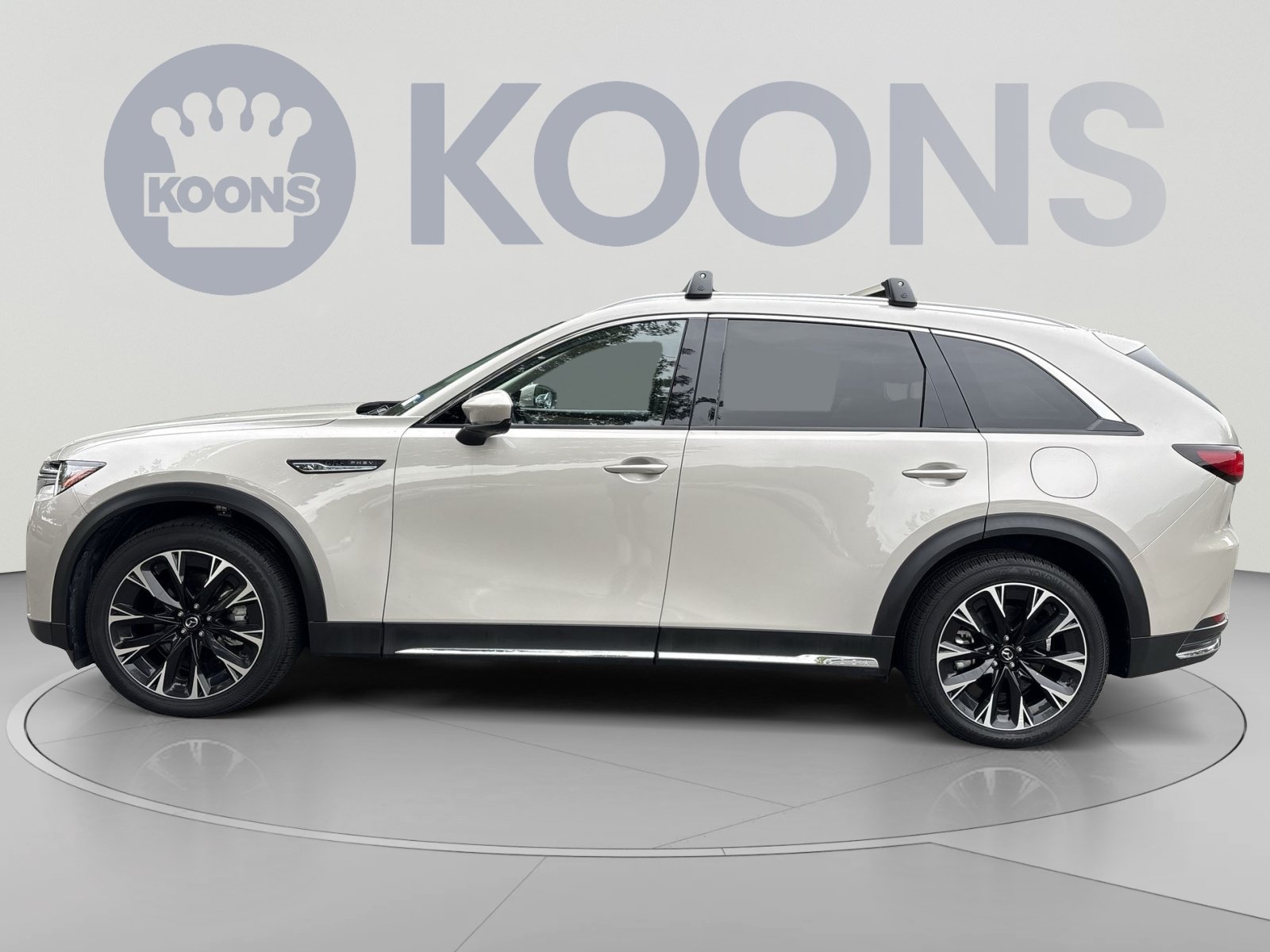 Used 2024 MAZDA CX-90 Plug-In Hybrid w/ Premium Pkg AWD/4WD image 2