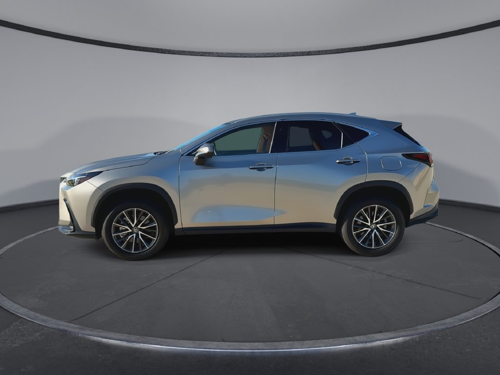 Used 2024 Lexus NX 250 FWD image 5