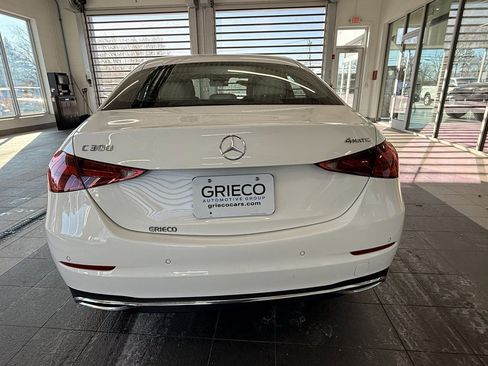 Used 2023 Mercedes-Benz C 300 4MATIC Sedan w/ Exclusive Trim Package image 10