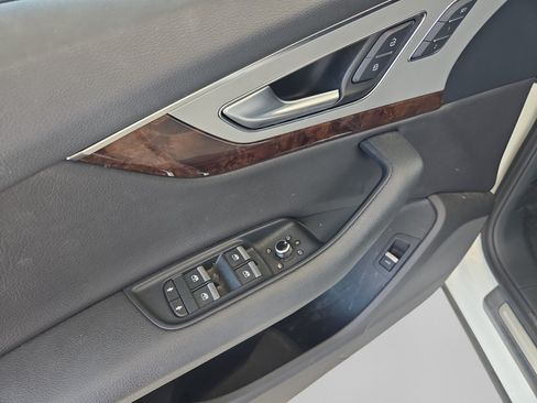 Used 2018 Audi Q7 2.0T Premium AWD/4WD image 11