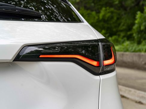 Used 2024 Honda HR-V EX-L image 13