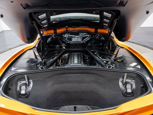 Used 2024 Chevrolet Corvette Stingray Coupe w/ Z51 Performance Package image 41