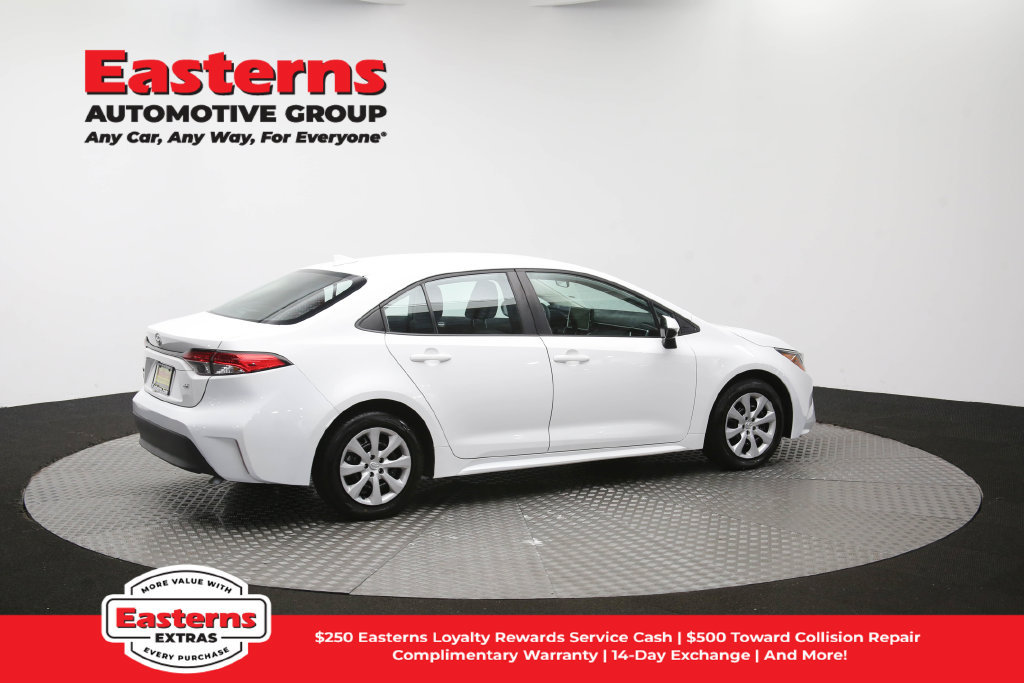 Used 2024 Toyota Corolla LE FWD image 42