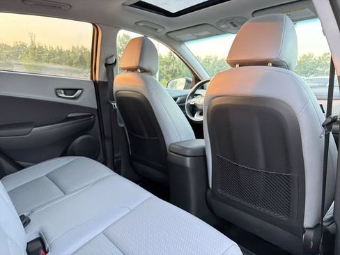 Used 2019 Hyundai Kona Limited AWD/4WD image 22