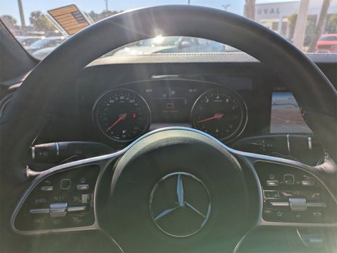 Used 2019 Mercedes-Benz E 300 4MATIC image 62