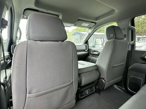 Used 2025 Chevrolet Silverado 2500 LT w/ Convenience Package AWD/4WD image 23