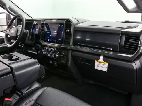 New 2026 Ford F350 Lariat image 24