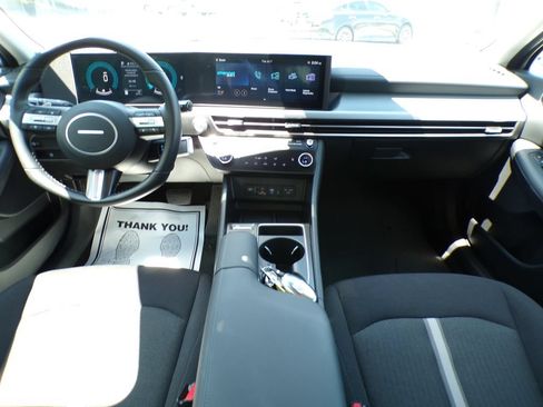 Used 2026 Hyundai Sonata SEL AWD/4WD image 19