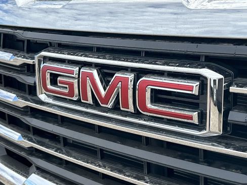 New 2026 GMC Sierra 2500 SLT AWD/4WD image 30