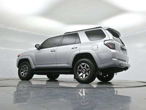 Used 2021 Toyota 4Runner TRD Off-Road image 52