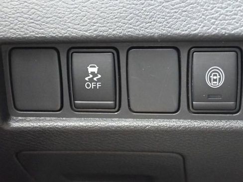 Used 2023 Nissan Murano SV AWD/4WD image 31