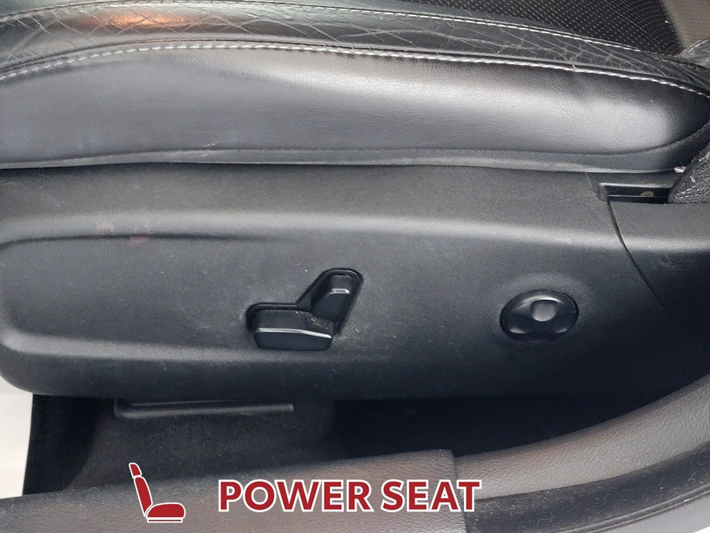 Used 2020 Dodge Charger SXT w/ Leather Interior Group RWD image 15