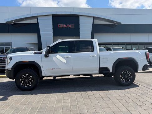 Used 2026 GMC Sierra 2500 AT4X AWD/4WD image 1